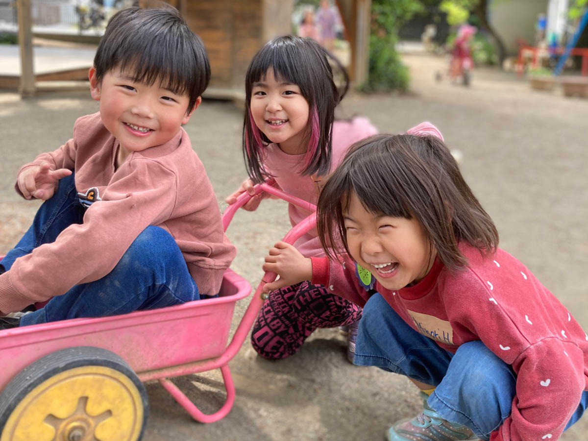 入園のご案内　狭山ひかり幼稚園